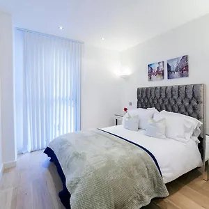 Apartment Exclusive Tower Bridge, London